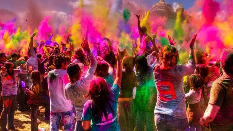 तराईमा आज होली मनाइँदै