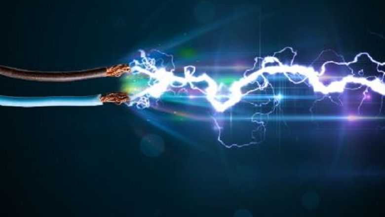 जीपमा करेन्ट लागेर आगलागी हुँदा चार जनाको मृत्यु