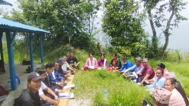 बरेङ गाउँपलिकाको ९८औं बैठक : प्राथामिक शिक्षा र मठमन्दिरमा जोड