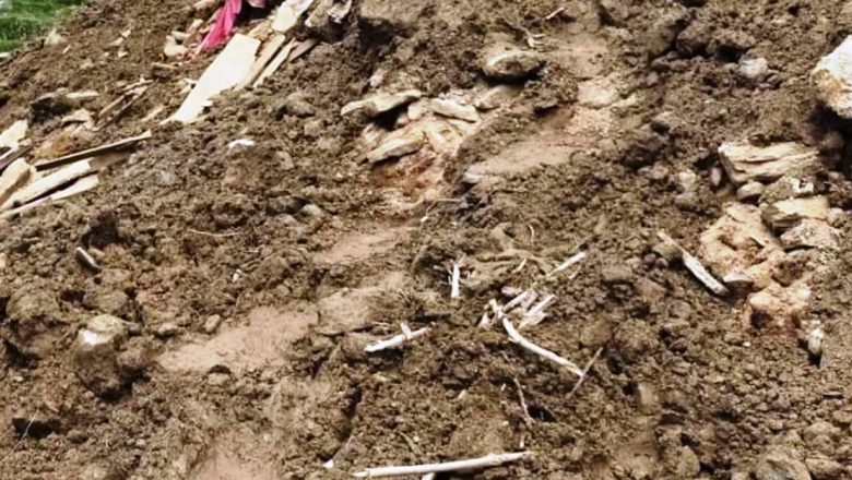 पहिरोमा पुरिएर श्रीमान/श्रीमतीको मृत्यु