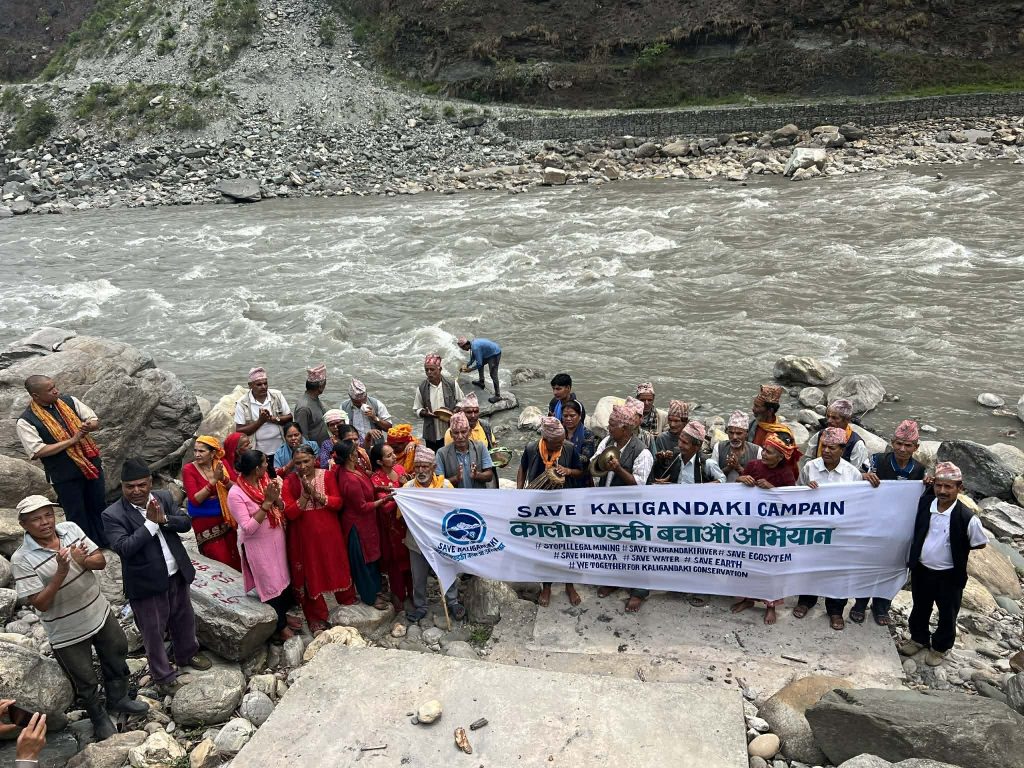कालीगण्डकी नदीमा अवैध उत्खनन रोकिएन