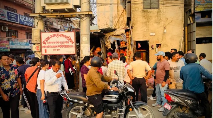 बुटवलमा फुटपाथ अतिक्रमण हटाउन अभियान